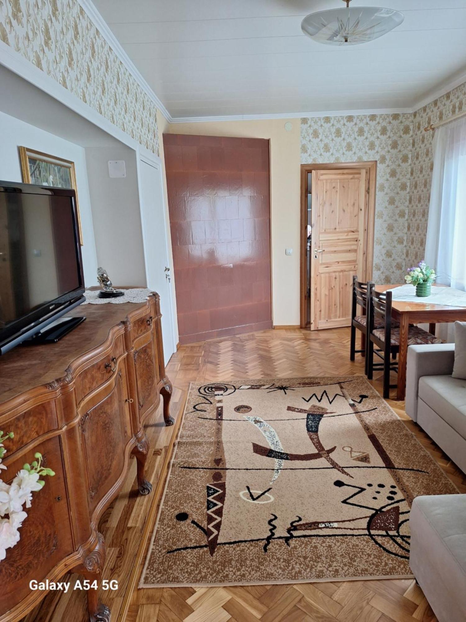 Soliid Apartment Пярну Экстерьер фото